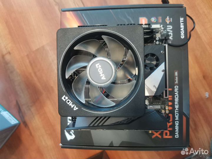 Материнская плата mini itx am4