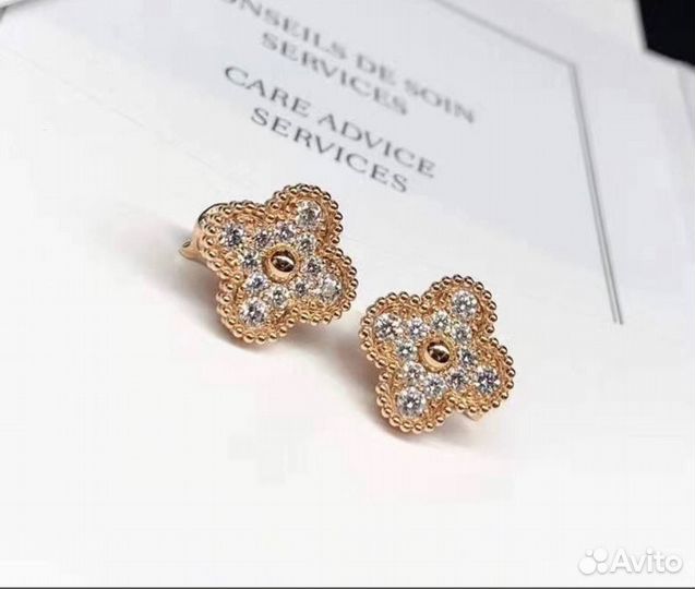 Золотые серьги Ван Клиф 8.3 гр 0.97 ct