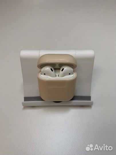 Airpods 2 (правый наушник не работает)