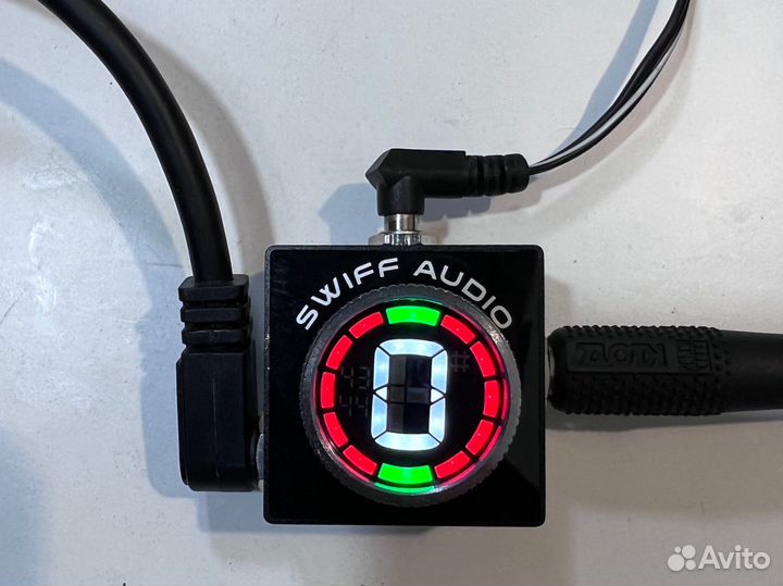 Тюнер мини педаль (гитара, бас, укулеле)