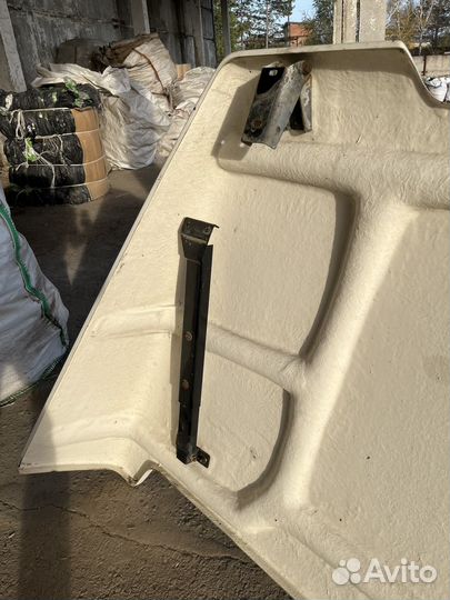Спойлер Mercedes Atego