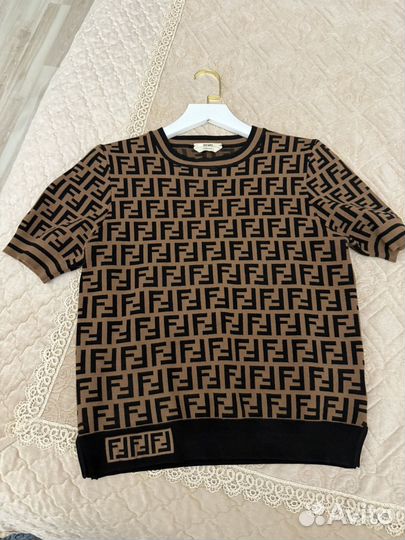 Кофта женская