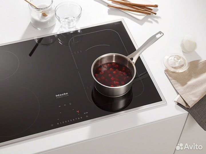 Комплект посуды Iittala из 4 предметов Miele kmts