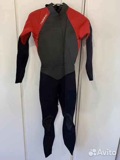Гидрокостюм женский новый Tribord