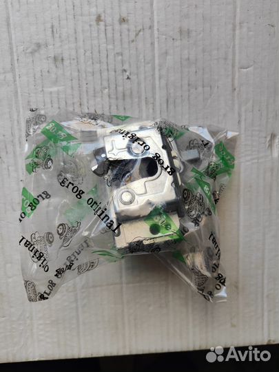 Замок двери передней правой Nexia 96209547