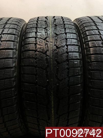 Toyo Observe GSi-6 HP 215/55 R17 110