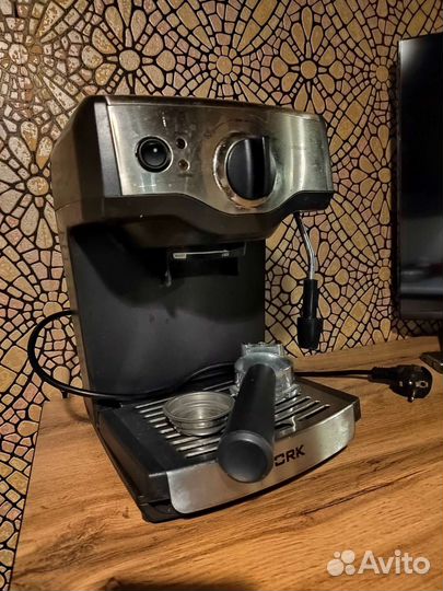Кофемашина Bork