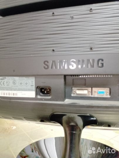 Монитор 24 дюйма Samsung B2430