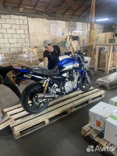 Дорожный мотоцикл Yamaha XJR1300