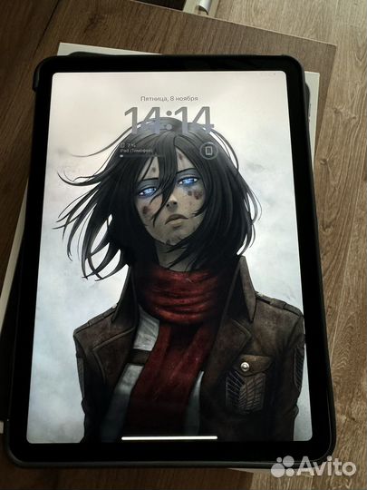 Apple iPad Air (5th Gen) Wi-Fi 64 гб серый