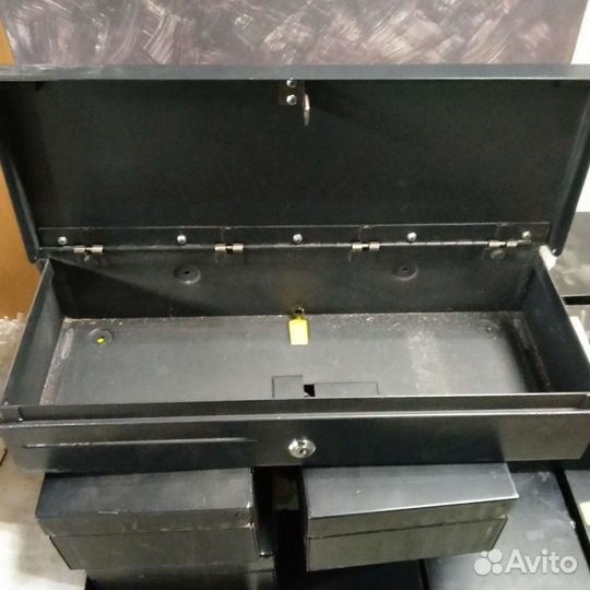 Ящик для денег,инструмента