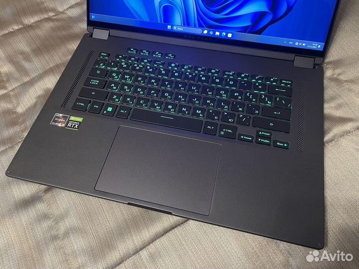 Игровой ноутбук asus ROG Flow x16