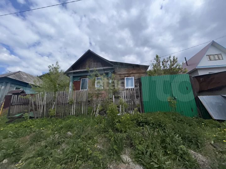 Дом 50,1 м² на участке 8,2 сот.