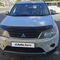 Mitsubishi Outlander 2.4 CVT, 2006, 285 000 км, с пробегом, цена 700 000 руб.