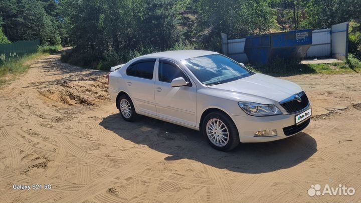 Skoda Octavia 1.6 AT, 2013, 228 000 км