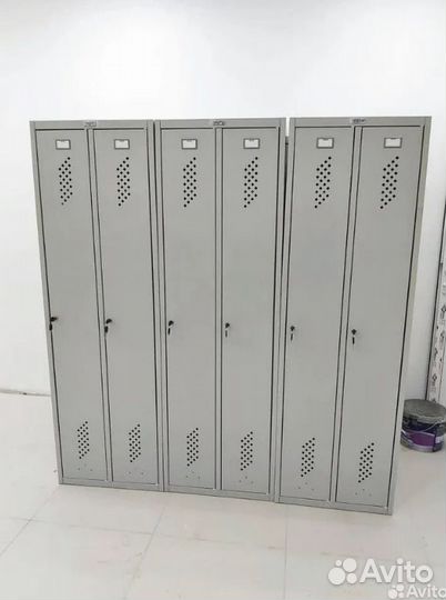 Шкаф металлический кабинка для раздевалок