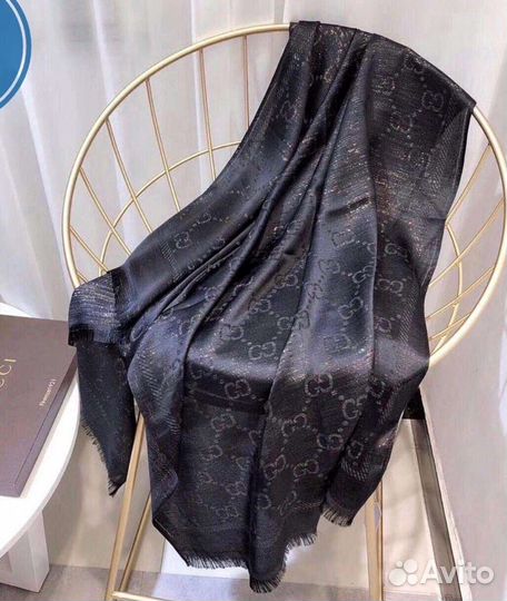 Палантин Gucci