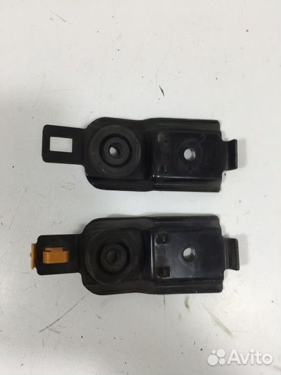 Крепление радиатора