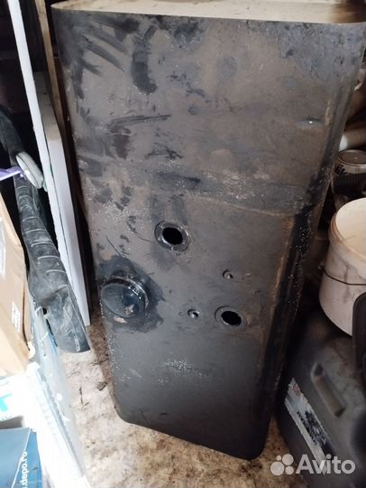 Топливный бак на камаз 210л