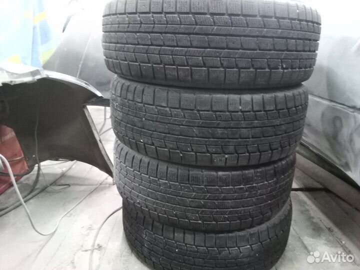 Dunlop Graspic DS3 215/60 R16 Q