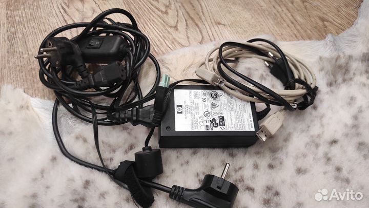 Зарядное устройство б/у, провода, всякое