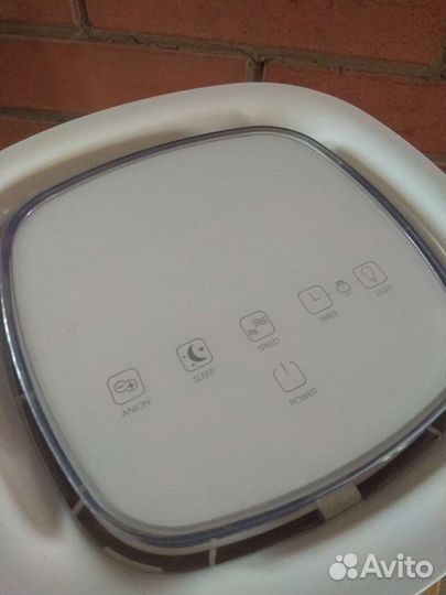 Мойка воздуха Redmond