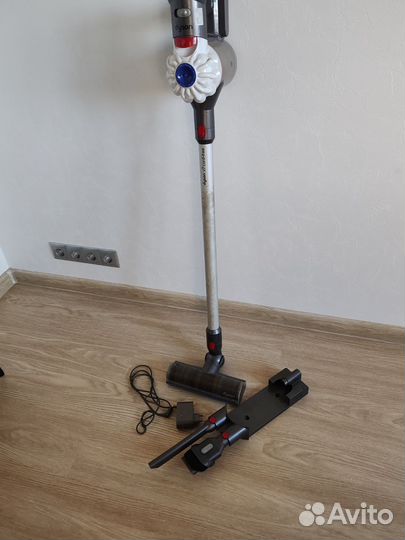 Пылесос dyson v7