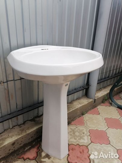 Раковина стойка