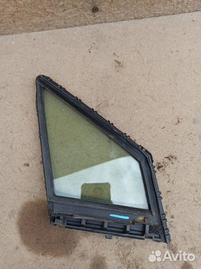 Форточка двери передняя левая Lexus Nx300 8arfts