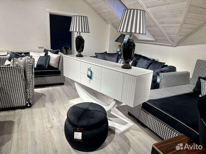 Консоль, тв тумба, комод.Продажа выстав.образцов