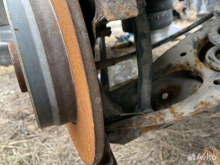 Задние тормозные диски на w210