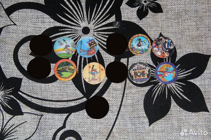 Фишки, сотки, кэпсы, биты кепсы POG №1,2,3, Batman