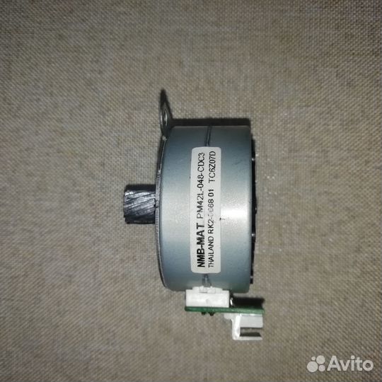 RK2-0668 Мотор захвата бумаги