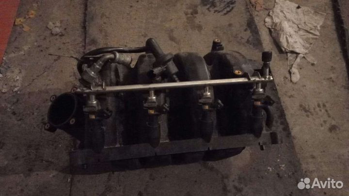 Воздушный коллектор Opel Astra H