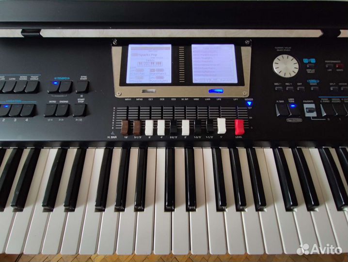 Roland BK-9