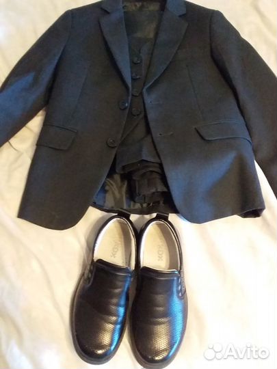 Школьный костюм