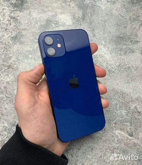 iPhone 12, 64 ГБ