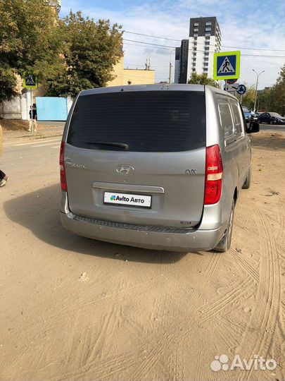 Hyundai Grand Starex 2.5 AT, 2011, 415 000 км