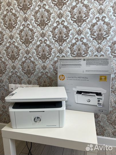Принтер Wi-fi HP Laser jet Pro новый