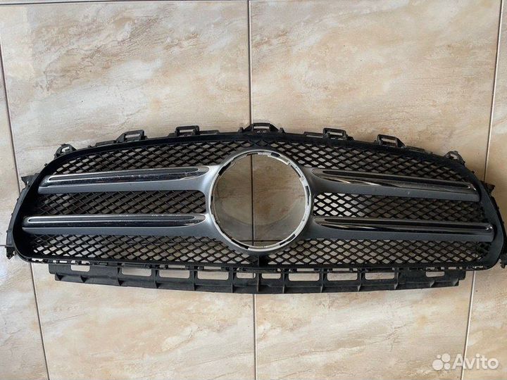 Решетка радитора Mercedes Benz E Class W213 С 2016