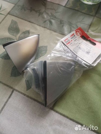 Полкодержатель пеликан