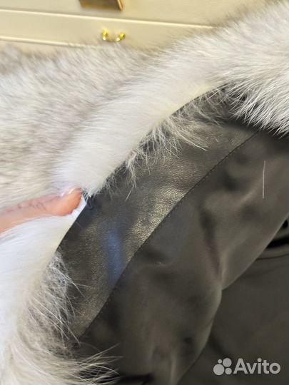 Шуба из арктической лисы белая