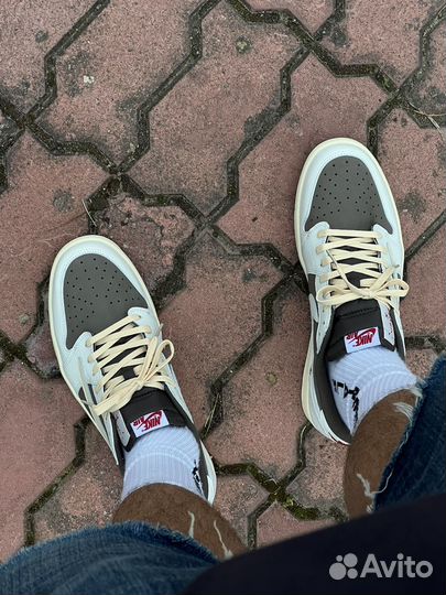 Кроссовки Nike Air Jordan 1 Low x Travis Scott