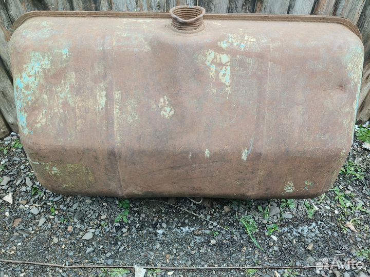 Топливный бак