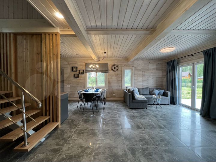 Дом 114,2 м² на участке 18,5 сот.