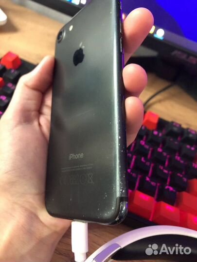 iPhone 7, 32 ГБ