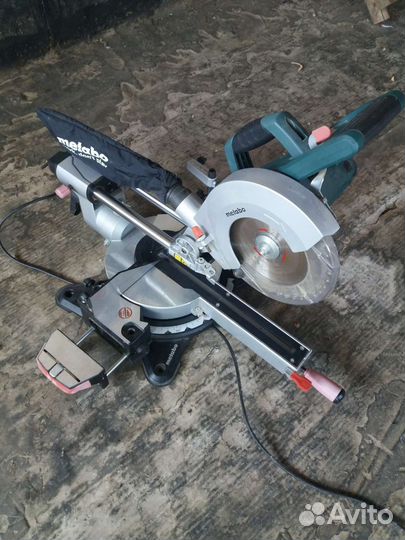 Пила торцовочная