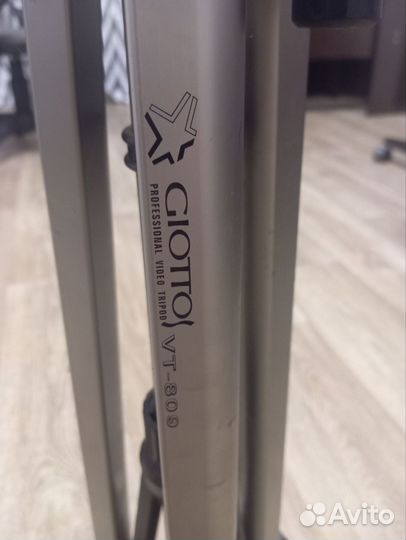 Штатив для фотоаппарата Giotto