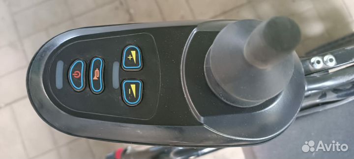 Инвалидная электроколяска