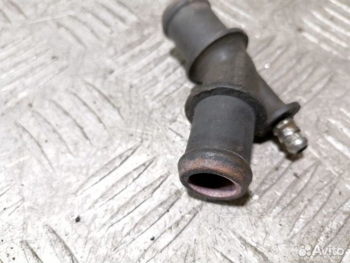 Фланец Skoda Octavia 2000 2011